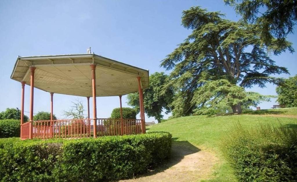 Number 22 - Le Dorat - Apartment 3 With Garden & Free Parking Exterior photo